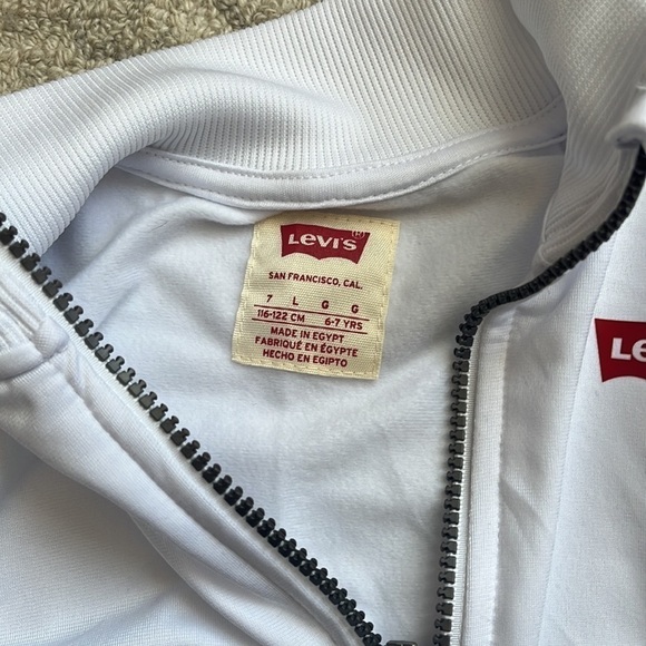 Boys Full Zip Levi’s Sweater Whits Size 7 - Picture 3 of 4